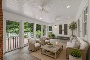 1037 Davis Dr, Sandy Springs, GA 30327 - Photo 14