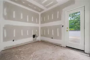 308 Fortune St NE, Atlanta, GA 30312 - Photo 18