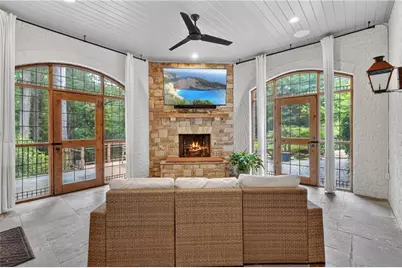 4605 Angelo Drive NE, Atlanta, GA 30319 - Photo 20