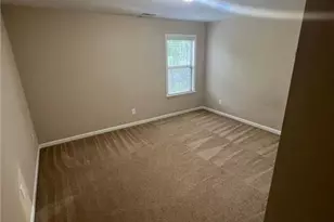 524 Tyne Dr, Lawrenceville, GA 30044 - Photo 16