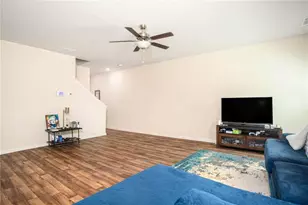 460 Meadowbend Cir, Athens, GA 30606 - Photo 8