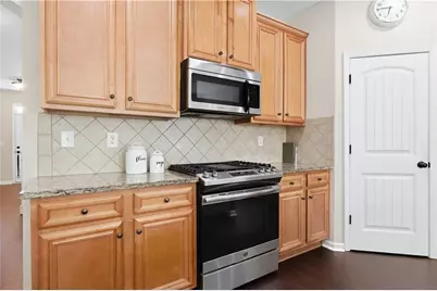 2710 Evan Manor Lane, Cumming, GA 30041 - Photo 12