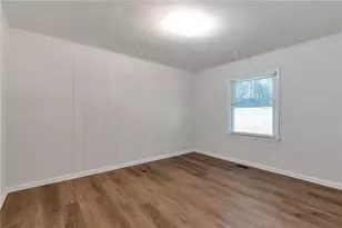 2756 Homeland Dr, Atlanta, GA 30360 - Photo 8