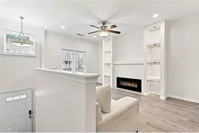 1465 Liberty Parkway NW #2108, Atlanta, GA 30318 - Photo 2