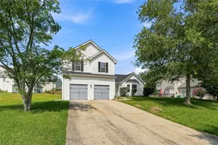 2308 Briar Knoll Rd, Lithonia, GA 30058 - Photo 2