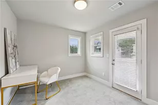 3131 Stonegate Dr SW, Atlanta, GA 30331 - Photo 14