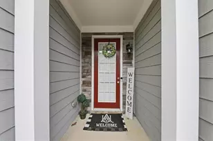 5527 Radford Loop, Fairburn, GA 30213 - Photo 2