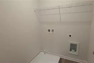 523 Grover St, Hoschton, GA 30548 - Photo 14