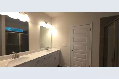 523 Grover Street, Hoschton, GA 30548 - Photo 10