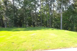 523 Grover St, Hoschton, GA 30548 - Photo 18