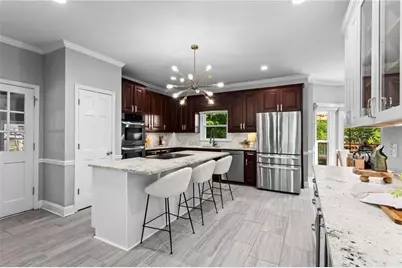 8325 Riverbirch Drive, Roswell, GA 30076 - Photo 10