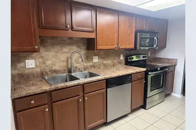 2207 Surrey Court SE, Marietta, GA 30067 - Photo 6