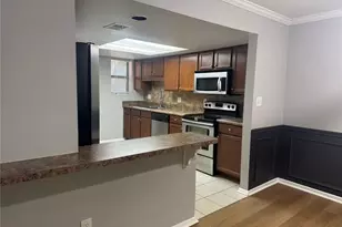 2207 Surrey Ct SE, Marietta, GA 30067 - Photo 2