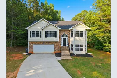 210 Coldwater Drive, Covington, GA 30016 - Photo 2