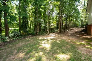 1011 Lakeside Ct, Bishop, GA 30621 - Photo 40