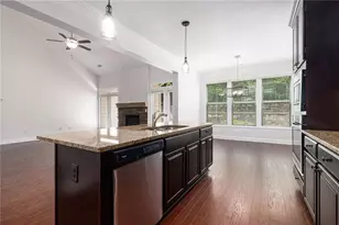 2200 Spring Sound Ln, Buford, GA 30519 - Photo 16