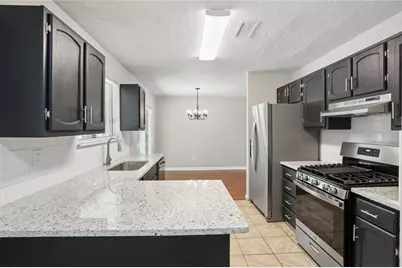 1050 Chapman Circle, Stone Mountain, GA 30088 - Photo 14