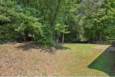 1050 Chapman Circle, Stone Mountain, GA 30088 - Photo 34