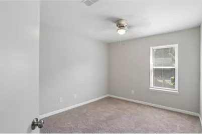 1050 Chapman Circle, Stone Mountain, GA 30088 - Photo 22