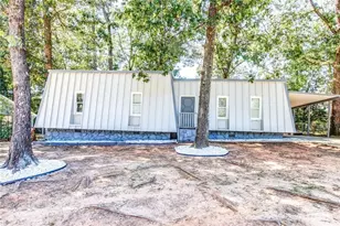 1764 Big Horn Ct SE, Conyers, GA 30013 - Photo 2