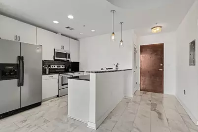 400 W Peachtree Street NW #1812, Atlanta, GA 30308 - Photo 2