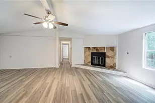 5160 E Holiday Ct SE, Acworth, GA 30102 - Photo 14