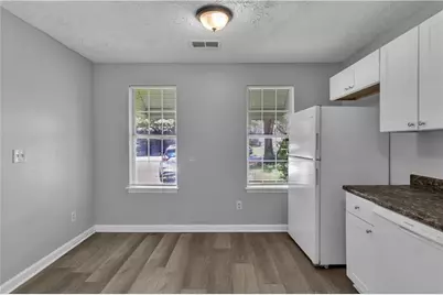 3559 Ashley Station Drive SW, Marietta, GA 30008 - Photo 6