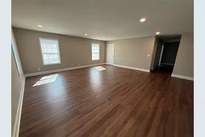 5915 Maiden Lane, Lula, GA 30554 - Photo 2