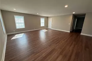 5915 Maiden Ln, Lula, GA 30554 - Photo 2