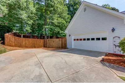 2037 Windfield Drive, Monroe, GA 30655 - Photo 4