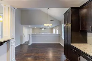 3886 Waldrop Hills Dr, Decatur, GA 30034 - Photo 8