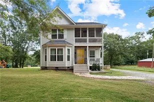 303 Gamble Dr, Carrollton, GA 30277 - Photo 1
