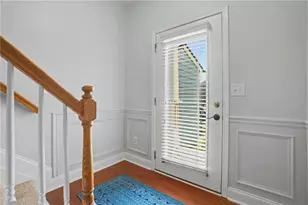 219 Stone Park Dr, Woodstock, GA 30188 - Photo 4