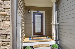 219 Stone Park Dr, Woodstock, GA 30188 - Photo 2