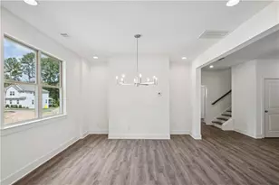 3135 Stonegate Dr SW, Atlanta, GA 30331 - Photo 4