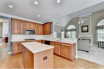 355 Laurel Oak Drive, Suwanee, GA 30024 - Photo 10