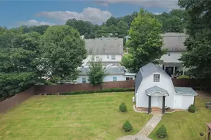 569 Garner Way NW, Lilburn, GA 30047 - Photo 8
