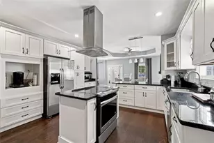 964 Mayson Turner Rd NW, Atlanta, GA 30314 - Photo 16