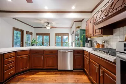 1024 Derby Run NW, Marietta, GA 30064 - Photo 16