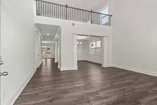 211 Parkview Dr, Dallas, GA 30157 - Photo 2