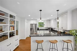 732 Channing Dr NW, Atlanta, GA 30318 - Photo 10