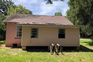 110 Newman Turner St, Sandersville, GA 31082 - Photo 4