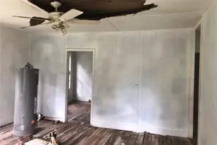110 Newman Turner St, Sandersville, GA 31082 - Photo 6