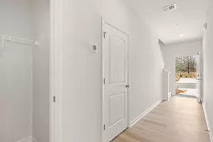2025 Roseleigh Dr, Douglasville, GA 30134 - Photo 4