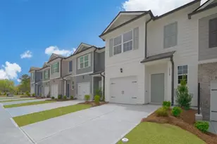 2025 Roseleigh Dr, Douglasville, GA 30134 - Photo 2