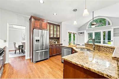 7350 Devonhall Way, Johns Creek, GA 30097 - Photo 12