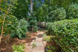 129 Ridgetree Ln, Marietta, GA 30068 - Photo 52