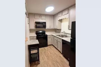 6299 Cathedral Lane, Stonecrest, GA 30038 - Photo 8