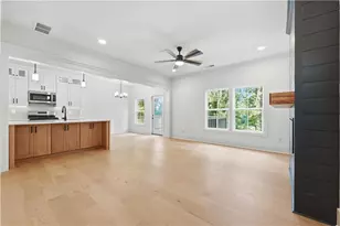 784 Sherwood Rd, Gainesville, GA 30501 - Photo 6