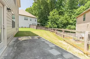 4769 Bogan Meadows Dr, Buford, GA 30519 - Photo 8